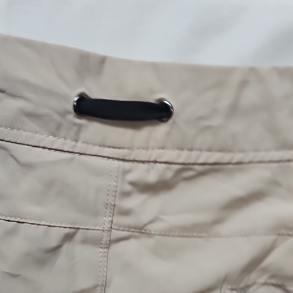 Breezy Excursion Women's Tan Bermudas - Picture 8 of 8